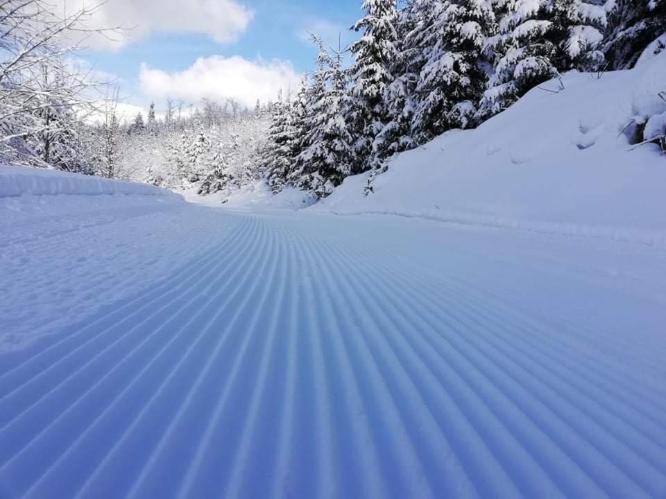 Resort Biela Skala - Chata Chopok Jasna Juh Bystrá 外观 照片
